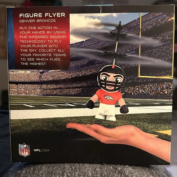 Brand New Denver Broncos NFL Remote Controlled Figure Flyer. - Picture 2 of 2